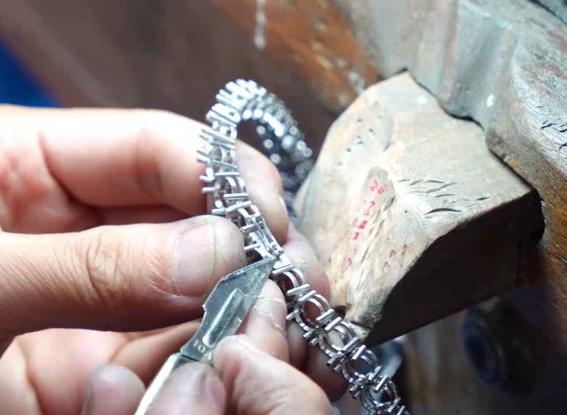 Metal mold repair and trimming